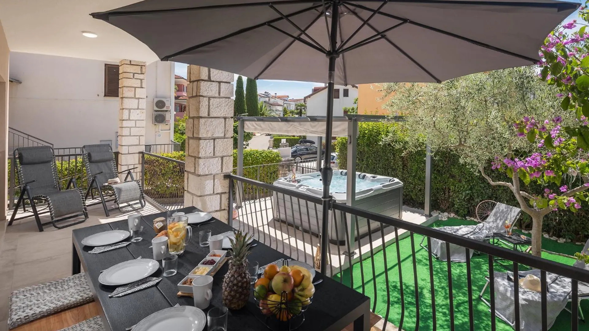 Villa Anelli روفينج